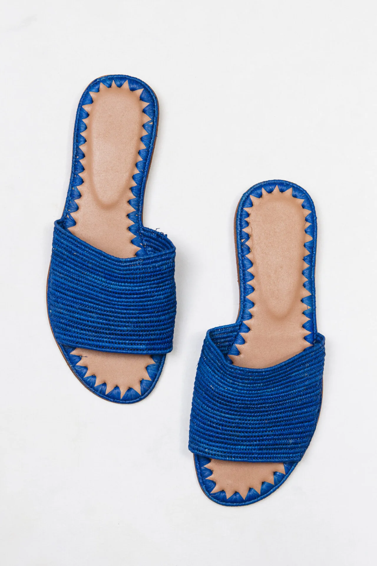 RAFFIA SLIDE SANDAL